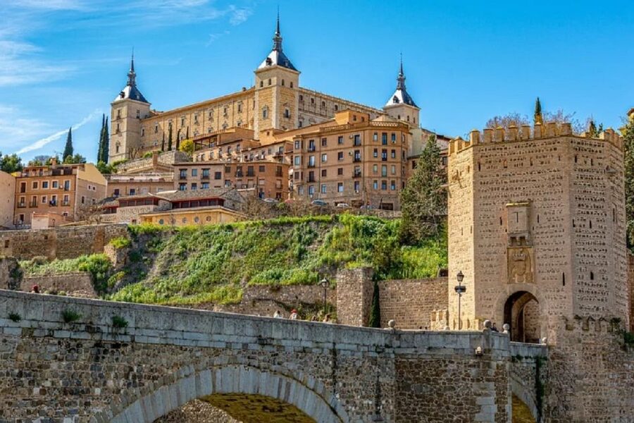 Madrid: Day Trip to Toledo with Walking Tour & Small Group - Inside Toledo Cathedral: why this stop is the backbone of the day