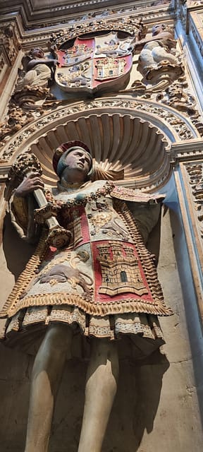 Madrid: Day Trip to Toledo with Walking Tour & Small Group - Panoramas by bus, plus weather-smart adjustments