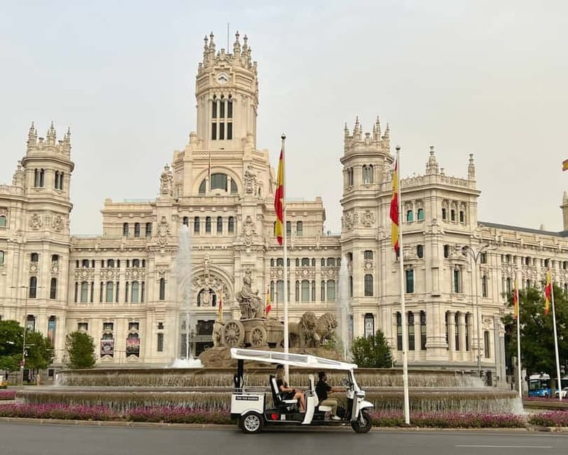 Madrid: Discover the City by Private Electric Tuk Tuk - Start point and timing: how the day is structured