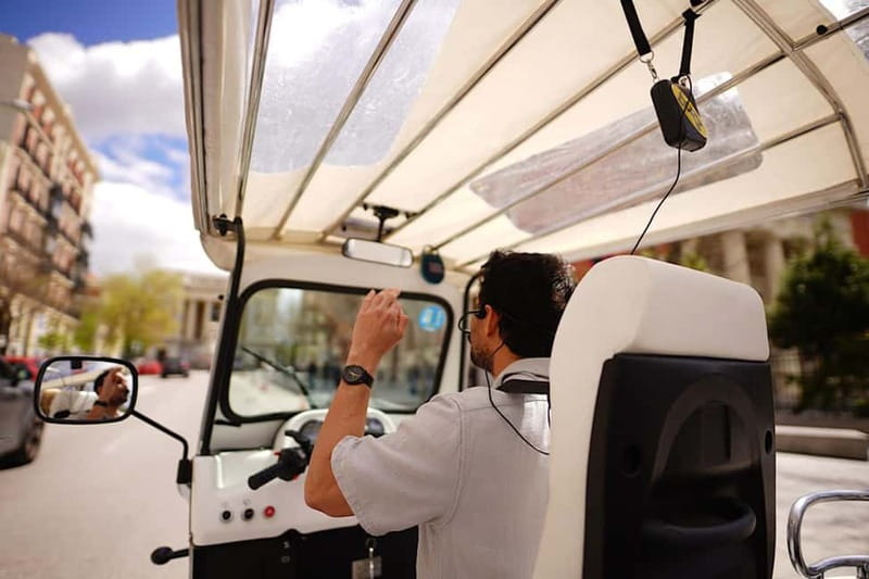 Madrid: Discover the City by Private Electric Tuk Tuk - Neighborhood time: Las Letras, La Latina, Salamanca, and Gran Via