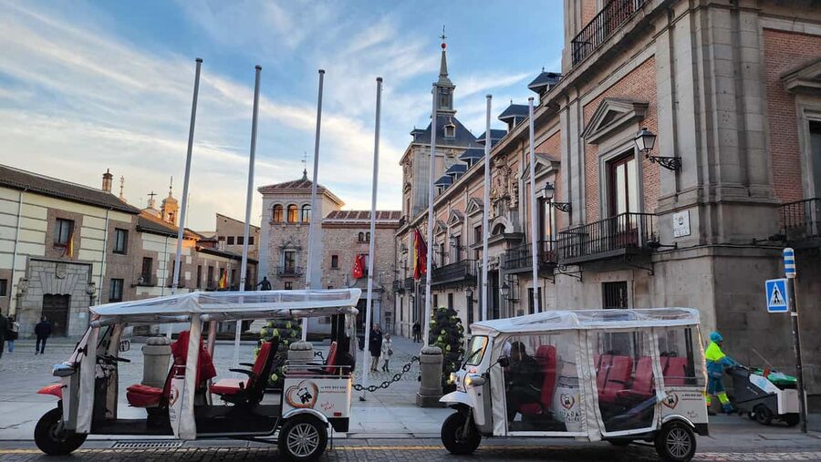 Madrid: Discover the Magic of This City by Tuk Tuk - Key highlights worth your attention