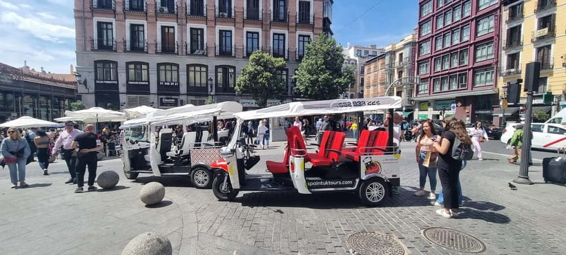 Madrid: Discover the Magic of This City by Tuk Tuk - What you really get from a guided tuk-tuk vs. DIY