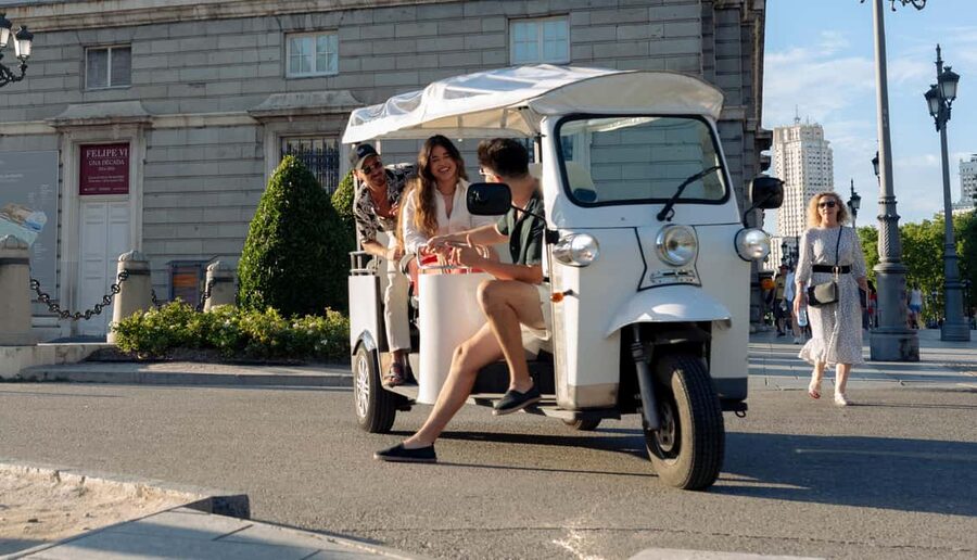 Madrid: Eco-Friendly, Private, and Unique Tuk Tuk Experience - Key things to love about this Madrid tuk tuk experience