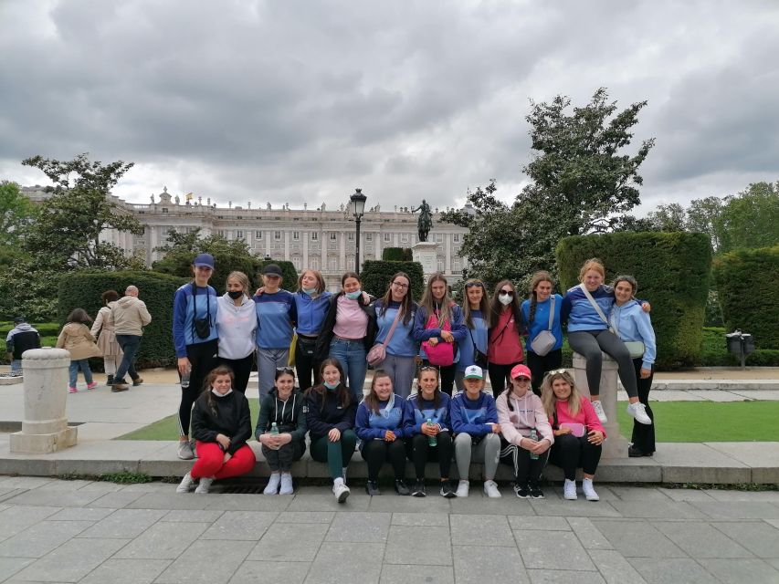 Madrid Essential: 3-Hour Guided Walking Tour - Puerta del Sol and the 0 km point: getting oriented fast
