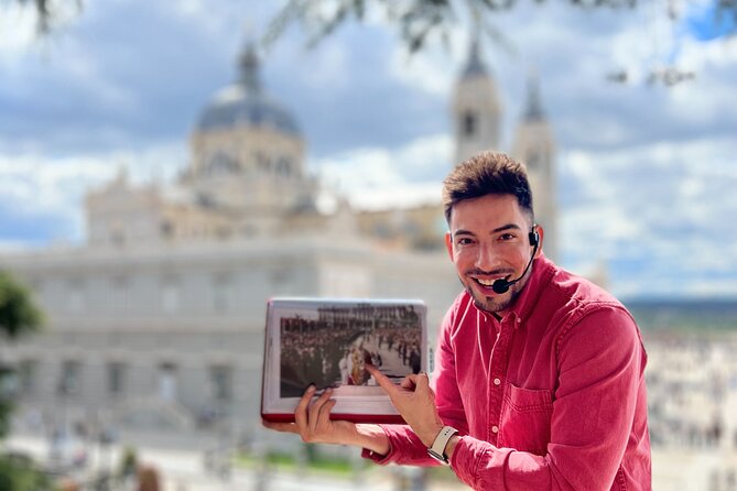 Madrid Essential: Historic Center, Plaza Mayor & Royal Palace - Royal Palace area Mirador walk with the best view angle