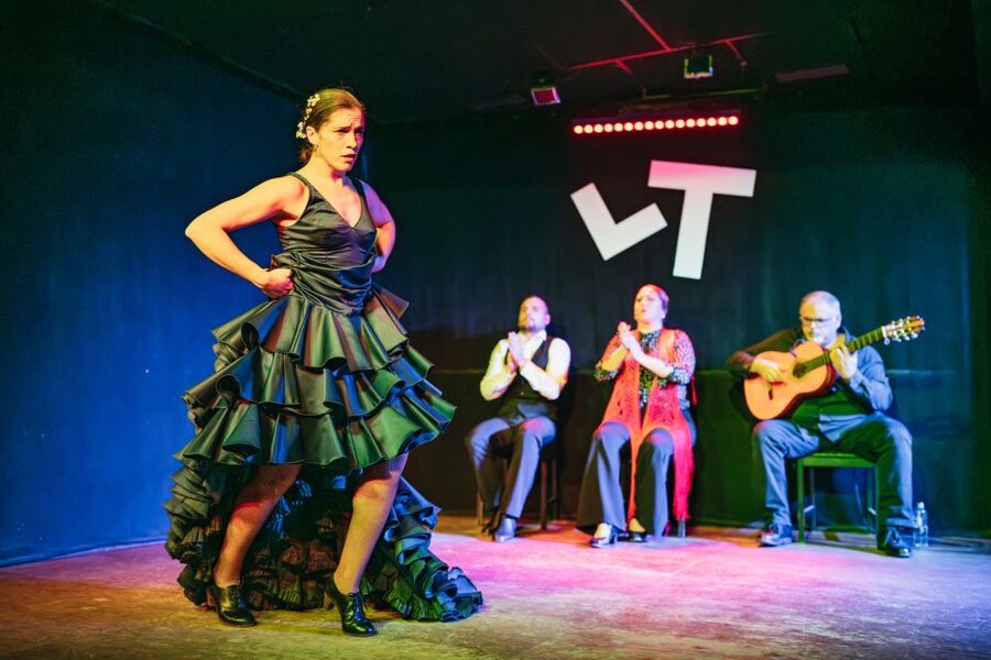 Madrid: Flamenco Show at Tablao "Las Tablas" with Drink - Optional dinner: when you want flamenco and food in the same evening