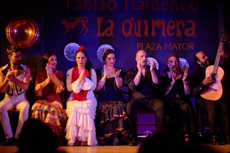 Madrid: Flamenco Show La Quimera with Drinks & Dinner Option - Food, Drinks, and the Madrid Night Effect