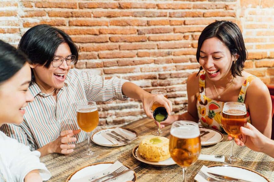 Madrid: Food Walking Tour with Drink and Local Guide - Where the tour starts near Plaza de los Carros