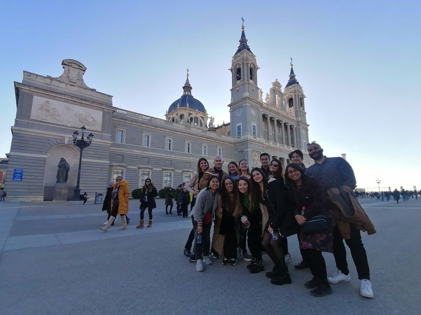 Madrid: Full-Day Private City Tour with Flamenco Show & Meal - Teatro Real, the Royal Palace Area, and Almudena Cathedral: Where the Scenery Gets Big