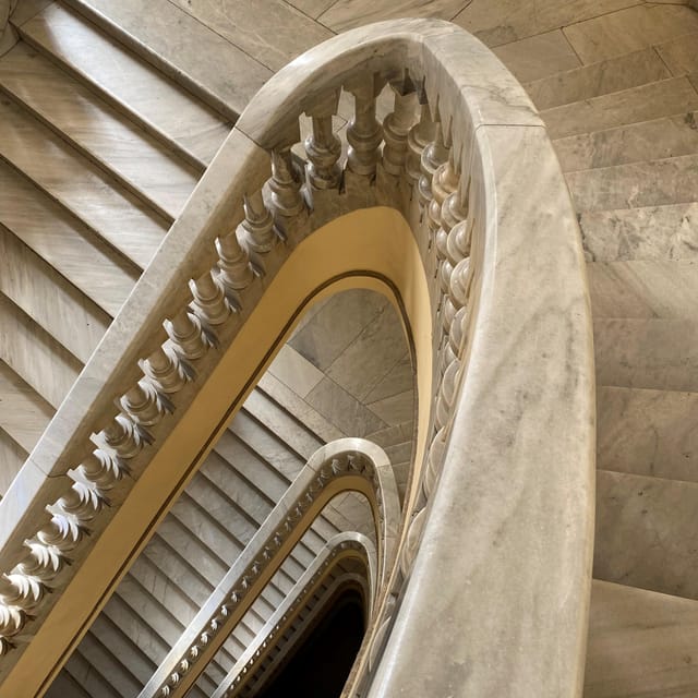 Madrid: Gran Vía Rooftops and Architecture Tour - Who this tour suits best (and who might not)