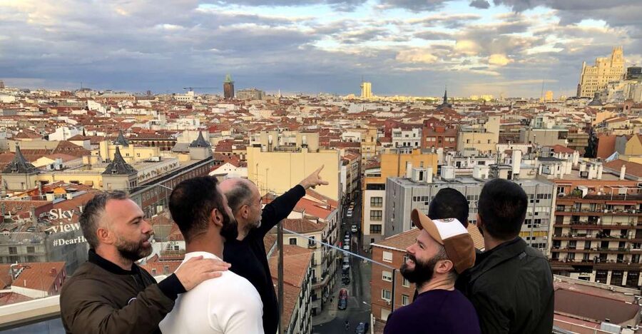 Madrid: Gran Vía Rooftops and Architecture Tour - Carrion Building and more Gran Vía architecture stops