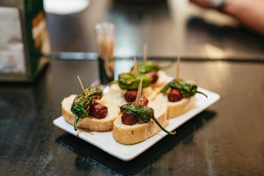 Madrid: Guided Tapas Tour with Tastings and Drinks - Why this Madrid tapas crawl works in 3 hours