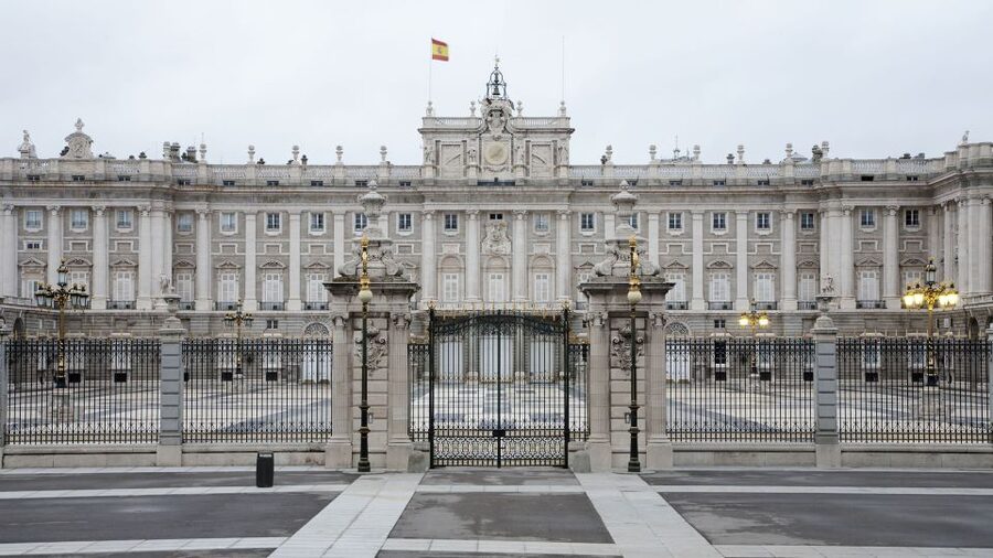 Madrid: Guided Tour of Prado Museum and Royal Palace - Who should book this tour, and who should skip it