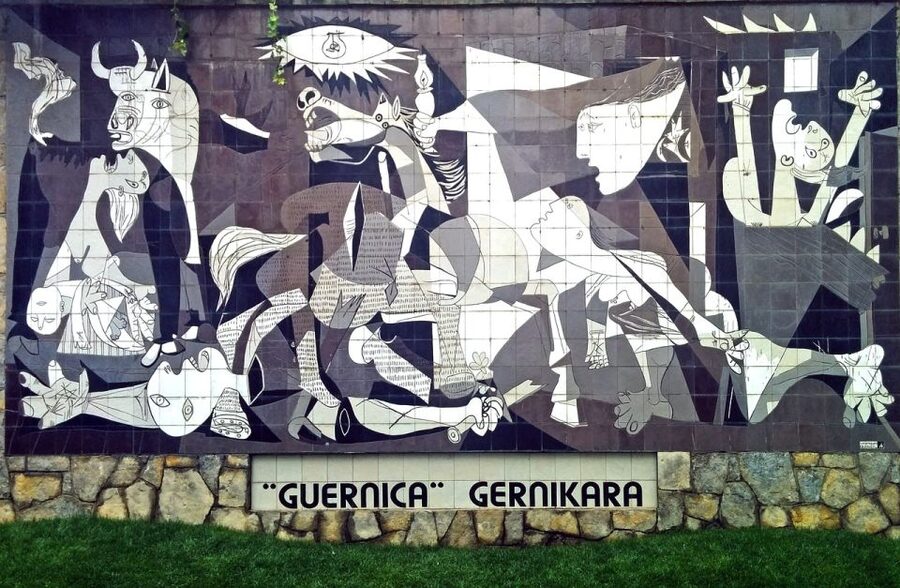 Madrid: Guided visit to Reina Sofia Museum- SMALL GROUP - Key things to know before you go
