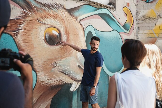 Madrid: Hidden Street Art Tour - Quick hits