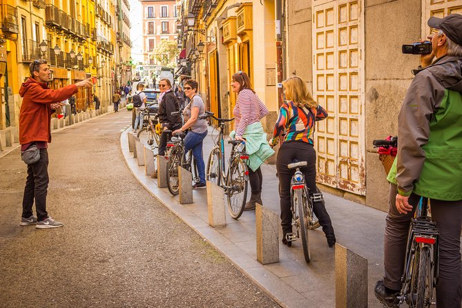 Madrid Highlights Bike Tour - Mercado de la Cebada and Barrio de las Letras: La Latina’s Street Level