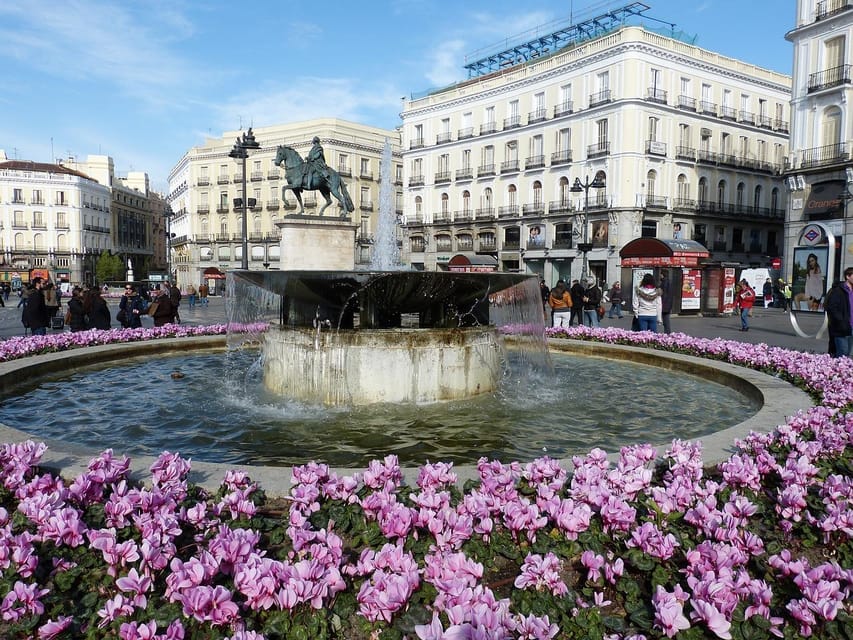 Madrid: Highlights of Madrid Walking Tour - Plaza Mayor: Old Madrid Atmosphere Without the Guesswork