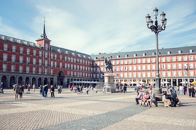 Madrid Historic Centre Food Tour with Authentic Tapas & Wines - Two-Hour vs Three-Hour: Which Length Fits Your Day
