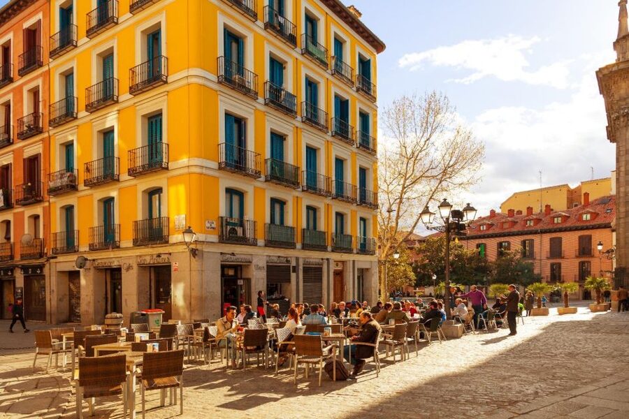 Madrid: Historical Center 2.5-Hour Guided Walking Tour - Madrid’s historical center feels like a timeline you can walk