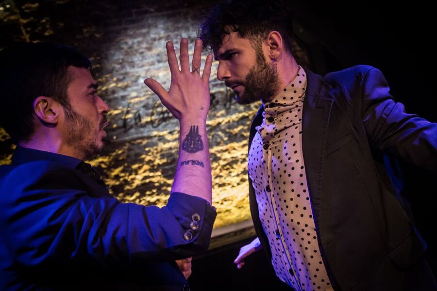 Madrid: La Cueva de Lola Flamenco Show Tickets with Drink - Seating and sightlines: how booking order affects what you see