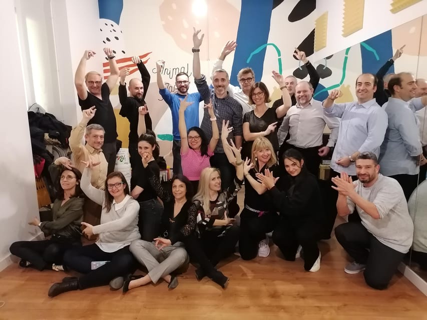 Madrid: Latin Dance & Salsa Class Experience - Salsa, merengue, and bachata in 1 to 1.5 hours