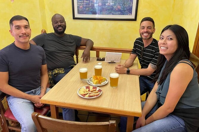 Madrid LGBTQ Tapas Tour - Meeting outside the Chueca metro, then walking into the night