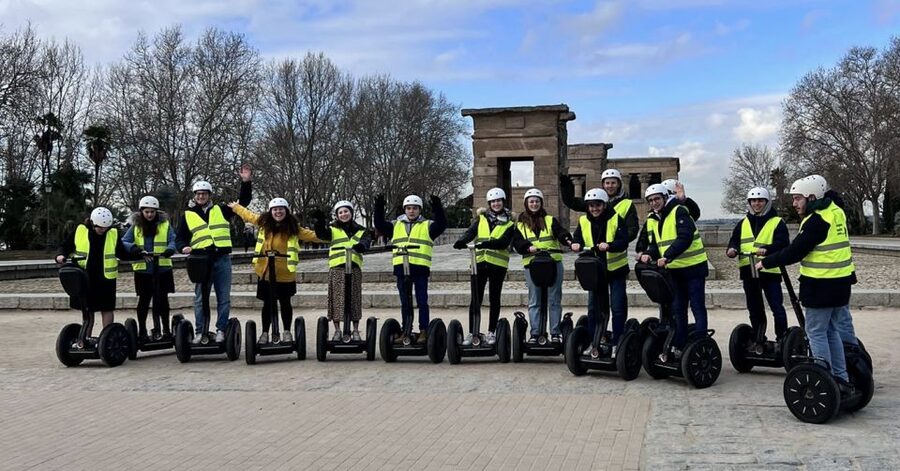 Madrid: Madrid Rio Park Segway Private Tour - Why Madrid Rio by Segway feels different from a normal city walk