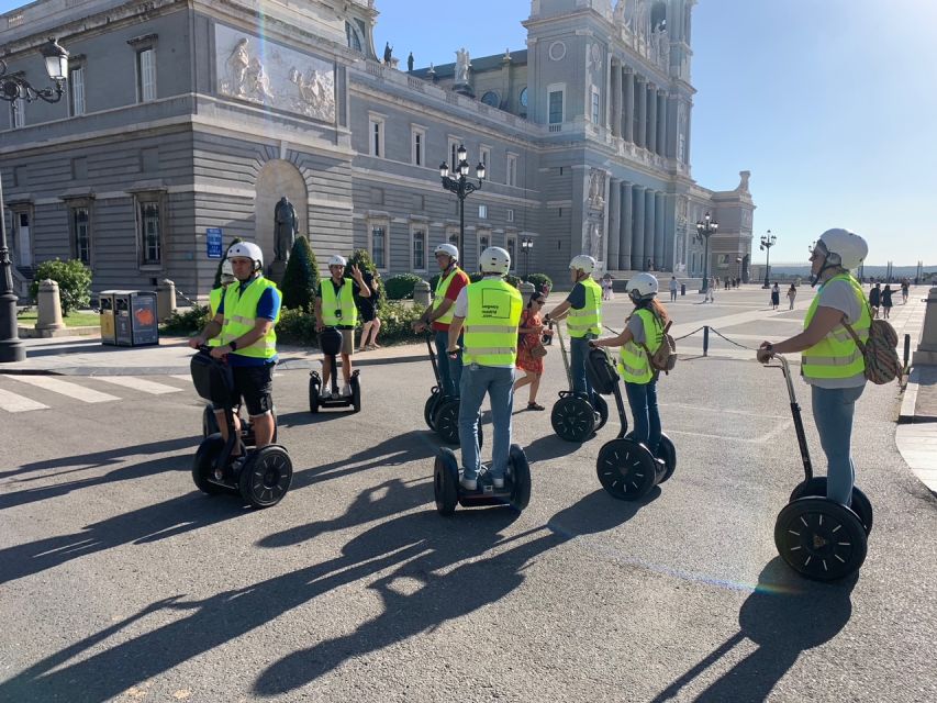 Madrid: Madrid Rio Park Segway Private Tour - Historic bridges and monuments, plus the stories you hear on the glide