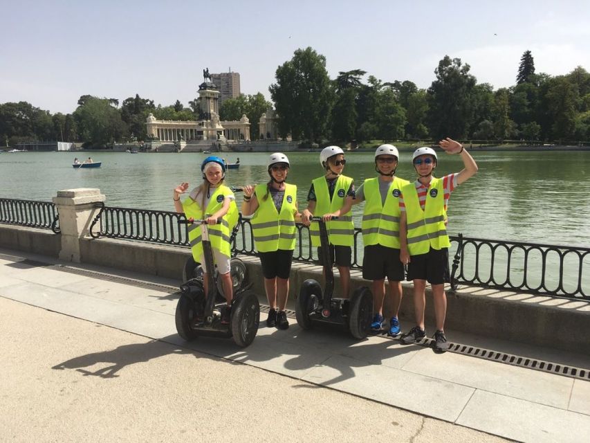Madrid: Madrid Rio Park Segway Private Tour - Leisure zones, river beaches, and the old slaughterhouse area