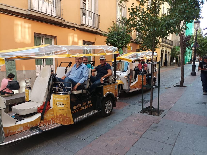 Madrid: Modern tour with Private guide in yellow tuk tuk - The 1.5-hour electric tuk tuk route: how you fit the “big Madrid” list