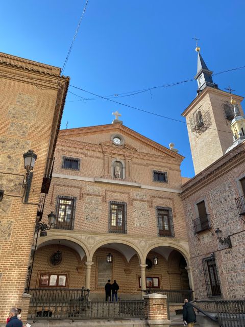 Madrid: Monastery of Descalzas Reales Tour with Tickets - Price and Value: Why It Costs More Than the On-Site Entrance