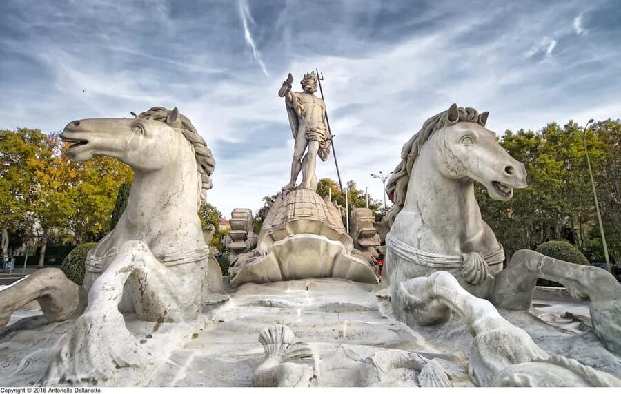 Madrid Must-see with Atardeder at the Debod Temple - Practical tips so you actually enjoy the final sunset