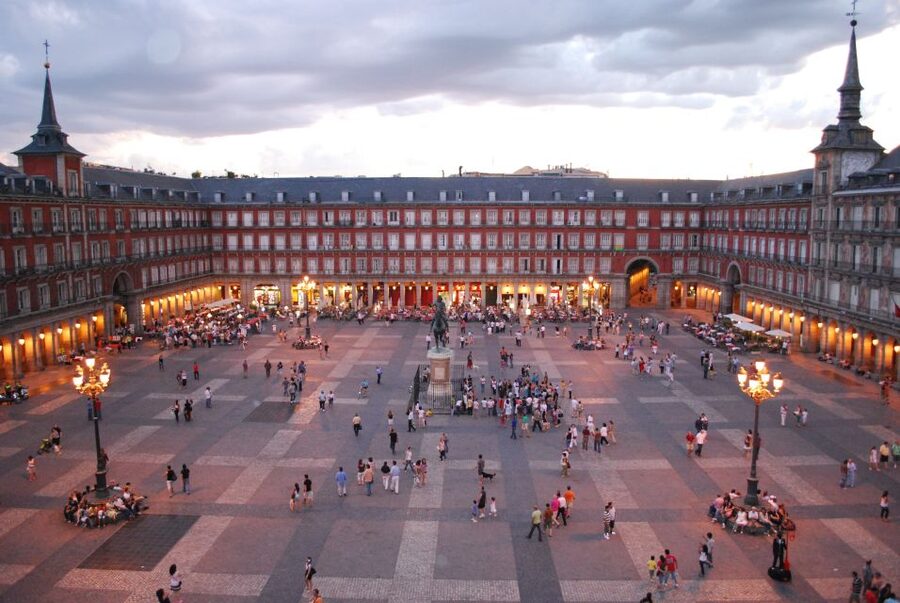 Madrid: Mysteries and Legends Tour - Freemasonry and secret societies: Madrid’s backstage power story