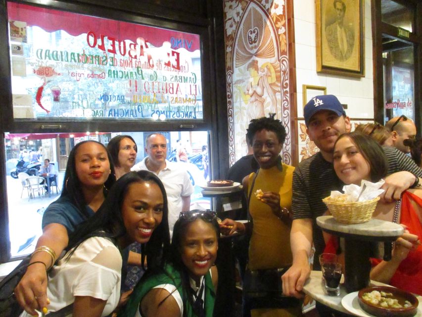 Madrid: Old Madrid Walking Food and Wine Tour - Carmen as a Guide, and How the History Lands While You Eat