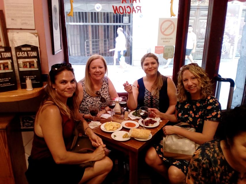 Madrid: Old Madrid Walking Food and Wine Tour - The Churros Upgrade: When Dessert Turns Into Part of the Plan