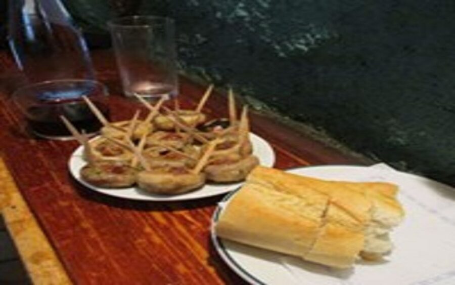 Madrid: Old Madrid Walking Food and Wine Tour - What You Actually Taste at Each Stop, and Why It Works