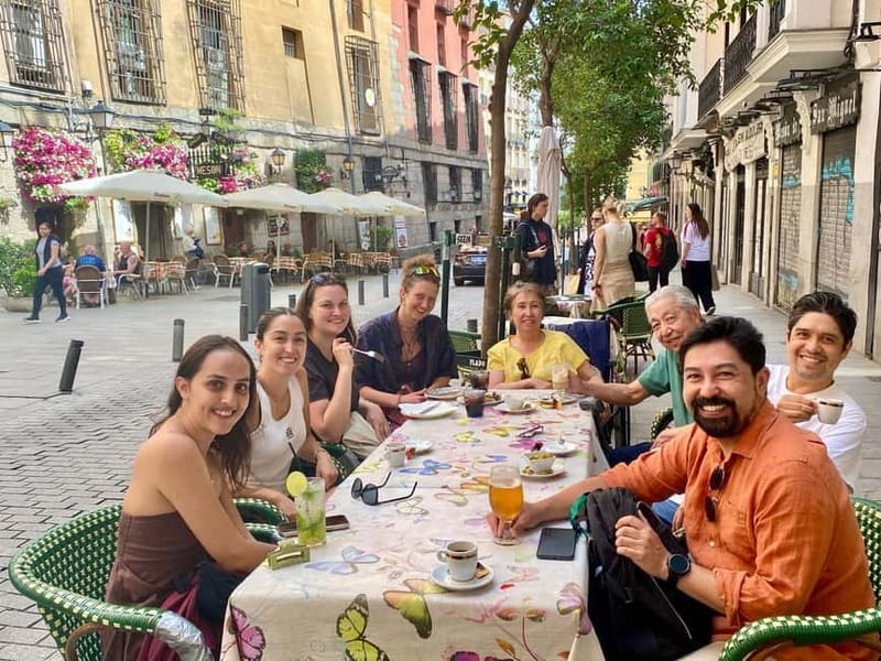 Madrid: Old Town, Poets District, and Royal Palace Tour - Key highlights you will actually feel on the walk
