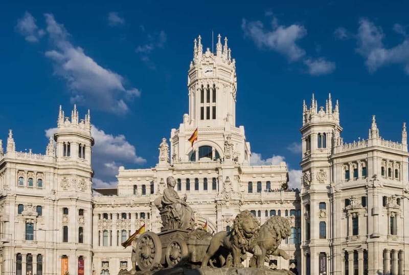 Madrid: Old Town, Poets District, and Royal Palace Tour - Plaza Mayor And The Odd Charm of Its Arches, Lanes, and Angles