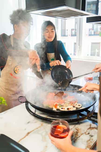 Madrid: Paella and Sangria Workshop with Tapas - The 3-hour flow: paella prep, sangria mixing, then a real sit-down meal