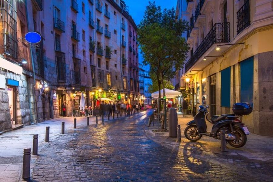 Madrid: Panoramic Open-Top Bus Day or Night Tour with Guide - Night Madrid From an Open-Top Bus: The Real Value