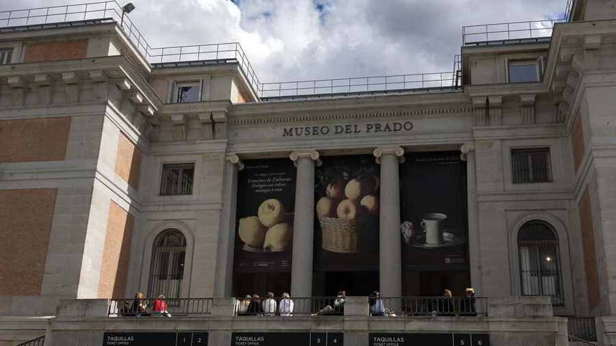Madrid: Prado Museum Guided Tour with Entry Ticket - Baroque splendor: Caravaggio, El Greco, and Velázquez in one arc