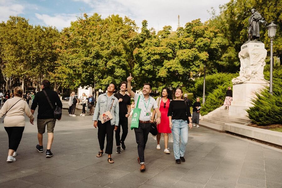 Madrid: Prado Museum & Lunch at World’s Oldest Restaurant - Who This Tour Fits Best (And Who Should Skip It)