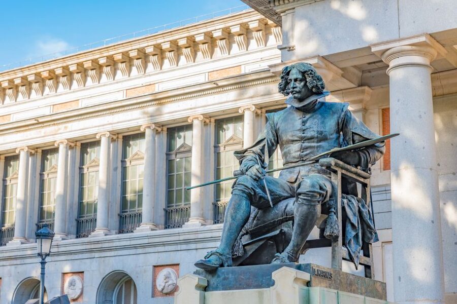 Madrid: Prado Museum Skip-the-Line Guided Tour - What to bring so you do not feel uncomfortable