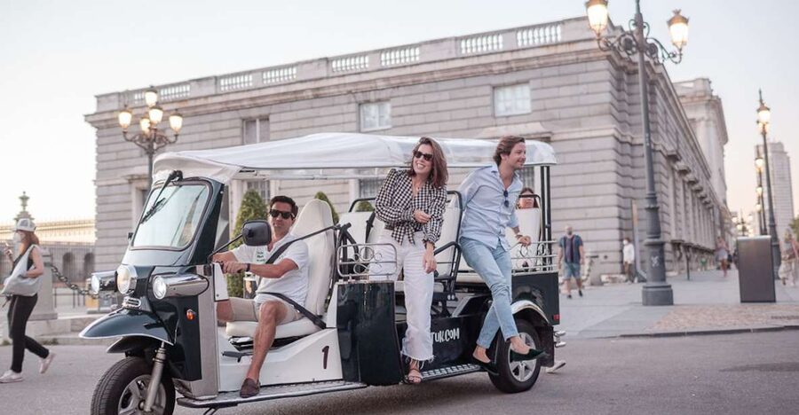 Madrid: Private City Tour by Eco Tuk Tuk - Why an Eco Tuk Tuk is a smart first-day plan in Madrid