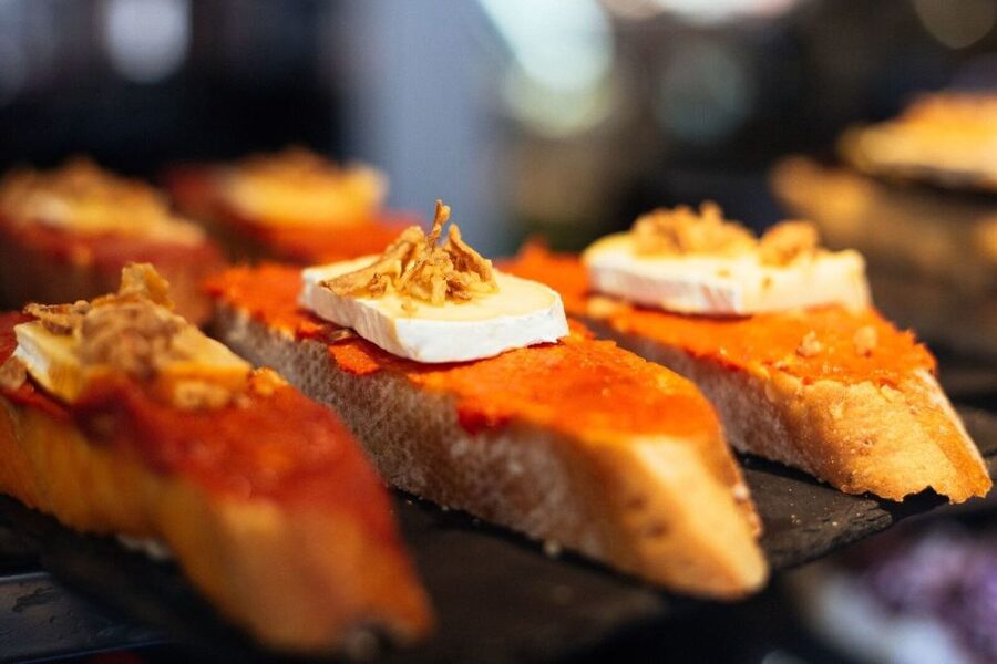 Madrid: Private Food Tour – 10 Tastings with Locals - Why This Chueca-Based Food Tour Feels Like a Local Night Out