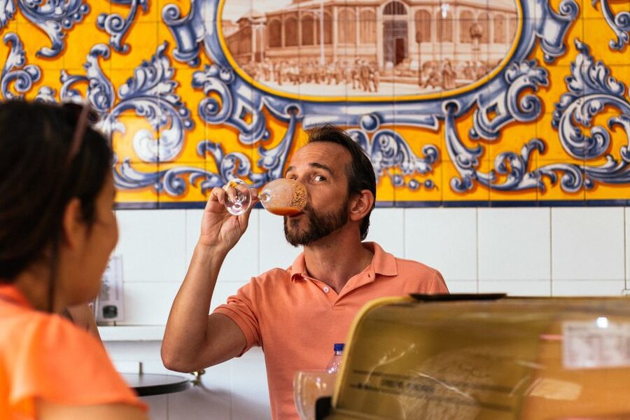 Madrid: Private Food Tour – 10 Tastings with Locals - Plaza del Rey and the House of 7 Chimneys: Sights That Match the Food Mood