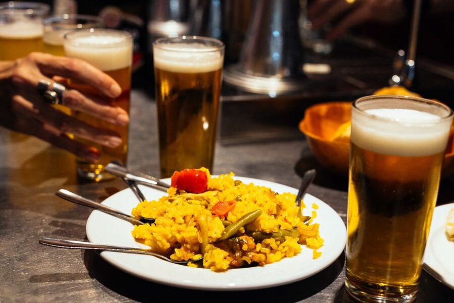 Madrid: Private Food Tour – 10 Tastings with Locals - Drinks with the Menu: More Than Just Water Along the Way