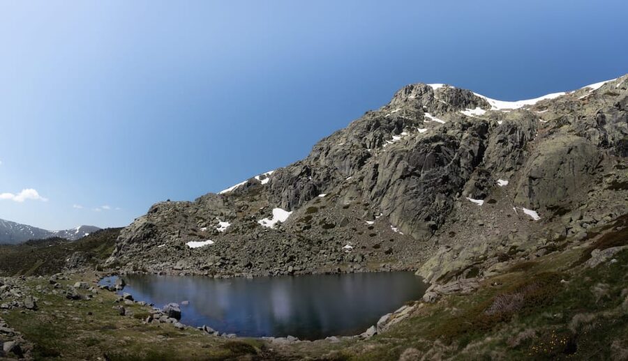 Madrid: Private Hiking Tour in La Pedriza NP with Transport - Who should book this private La Pedriza hiking tour