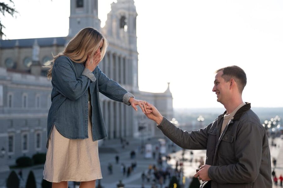 Madrid: Private Photoshoot with a Professional Photographer - How This Private Photoshoot Works in Madrid