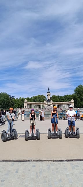 Madrid: Private Segway Tour Retiro Park for 1, 1.5 or 2 hrs. - Pond time near Alfonso XII: slow down for the views